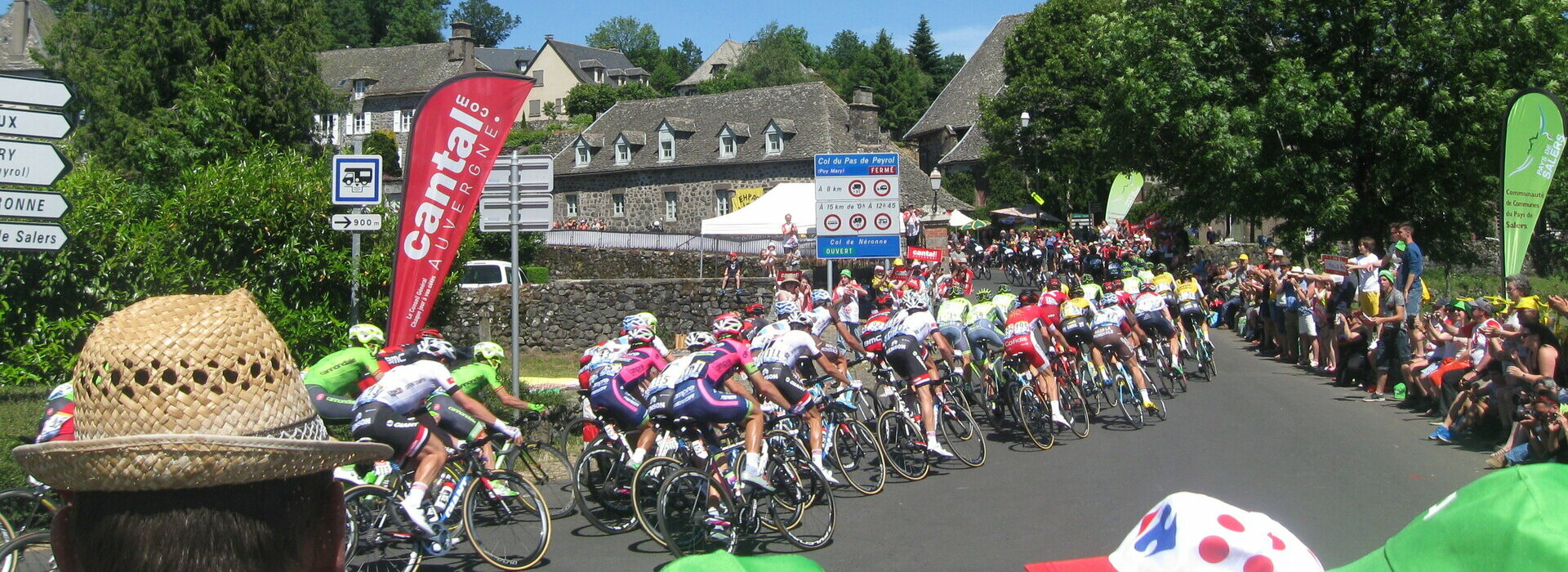 Mairie de SALERS - Cantal ~ Ville de Salers 