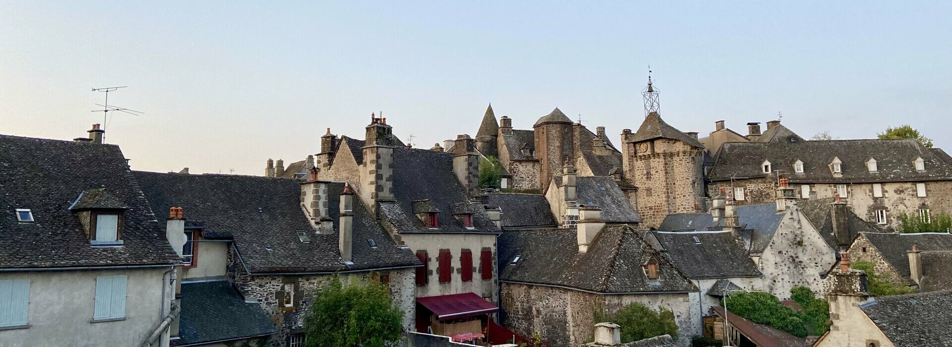 Mairie de SALERS - Cantal ~ Ville de Salers 