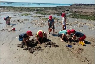 LES JEUNES AMBASSADEURS DU CANTAL A LA MER