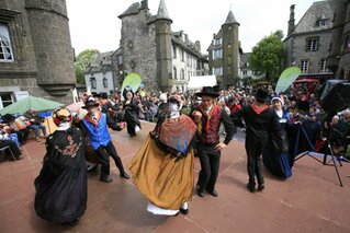 Gala folklorique de la Sagranière