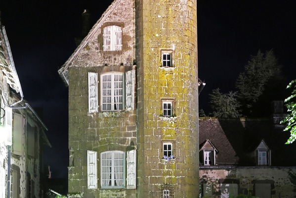 Salers, Maison La Ronade (Dauquier Yves)