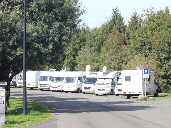 Stationnement des camping-cars sur la rocade Charles Maigne