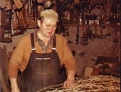 Jean Marie Rigaudière dit Janau Atelier Place Géraud Maigne Matelassier, scieur de bois et menuisier dans les années 70