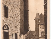 Salers, rue des Templiers